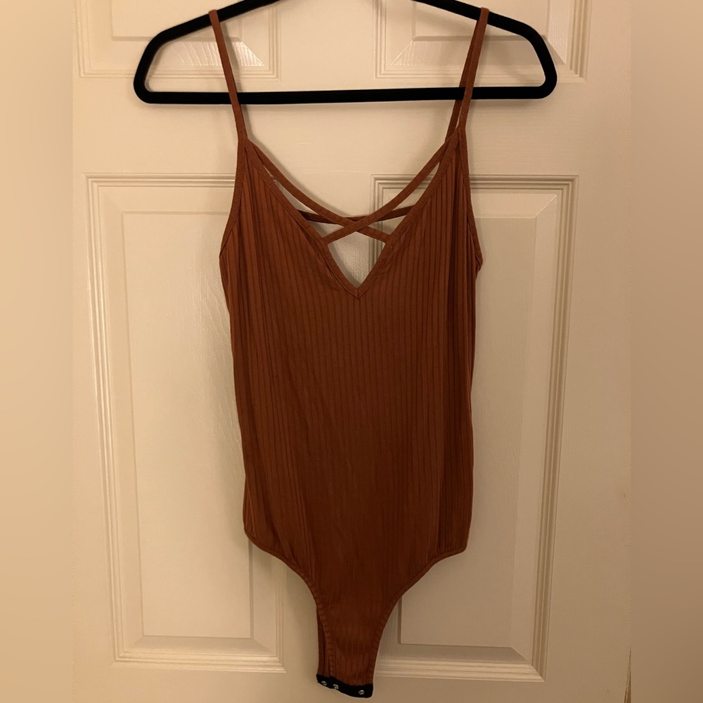 Wet seal strappy chest burnt rust orange bodysuit large L
